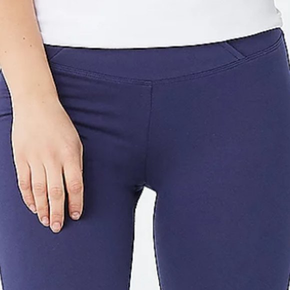 Women with Control Tummy Control Cross Over Leggings  9910 - Picture 3 of 3